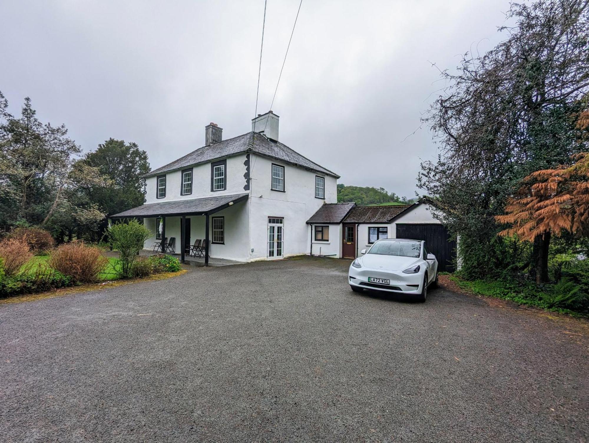 Aberhiriath Hall - The Old Georgian Manor House By The River Dyfi Cemmaes Exterior foto